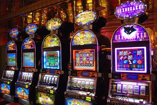 100 free spins no deposit casino Viks