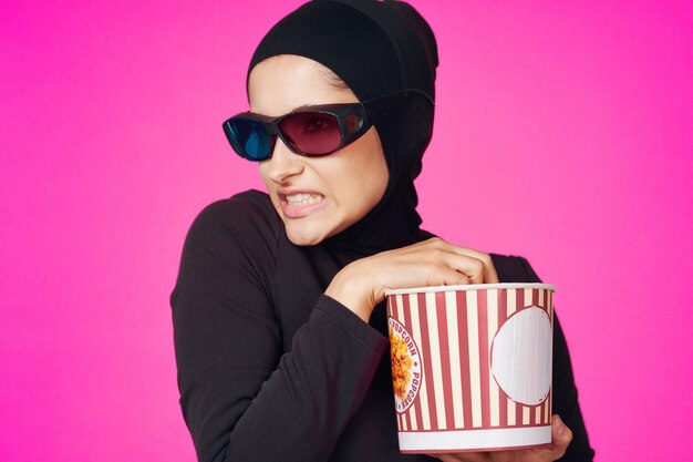 تحديد الفئات المختلفة للأفلام الإباحية العراقية